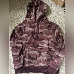 Womens pullover sweatshirt